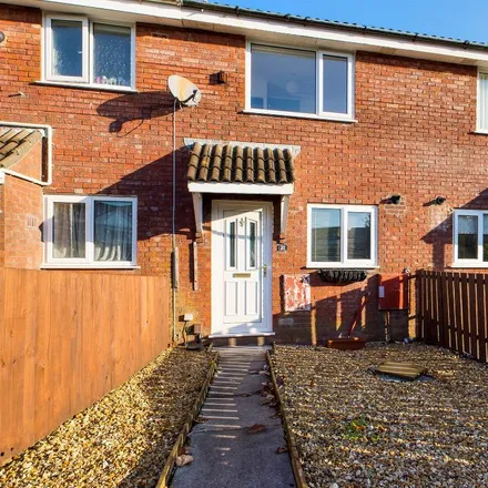 Rent this 2 bed townhouse on Y Llwyni in Morriston, SA6 6BL