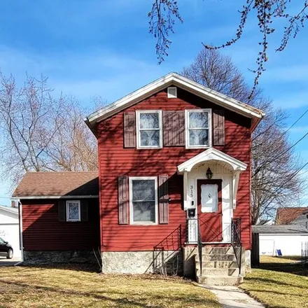 Buy this 2 bed house on 357 De Clark Street in Beaver Dam, WI 53916