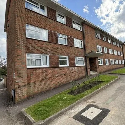 Rent this 2 bed apartment on 5 Rothamsted Avenue in Hatching Green, AL5 2QQ