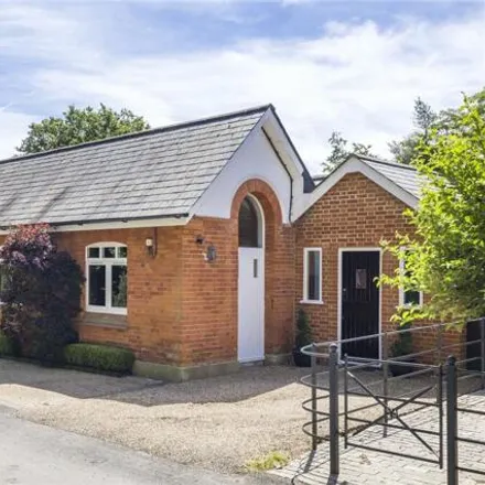 Buy this 3 bed house on The Old Stable in Stockings Lane, Bayford