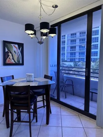 Image 6 - 3439 South Ocean Drive, Beverly Beach, Hollywood, FL 33019, USA - Condo for rent
