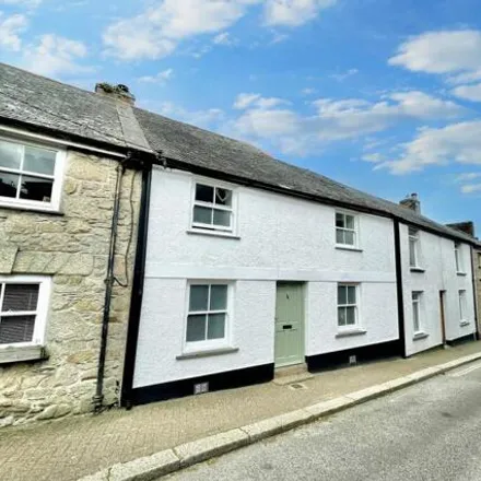 Buy this 3 bed townhouse on Helston Road in Penryn, TR10 8NF