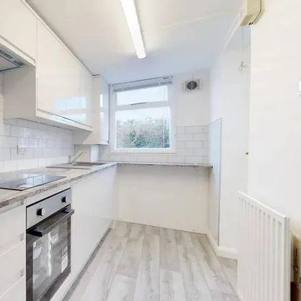 Rent this 1 bed apartment on 21 Alton Road in London, CR0 4LZ