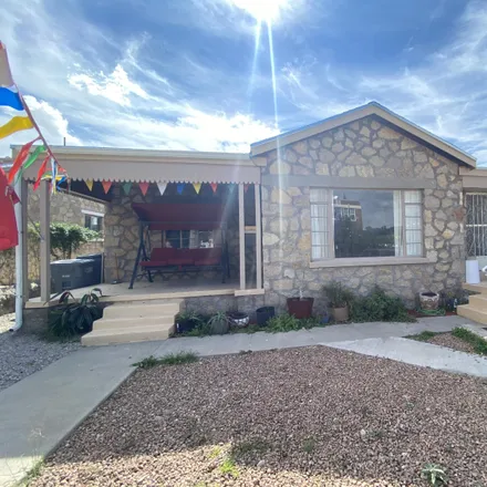 Buy this 6 bed house on Coldwell Elementary School in Altura Avenue, El Paso