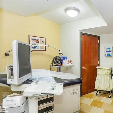 Image 7 - 435 EAST 63RD STREET MEDICAL in New York - Apartment for sale