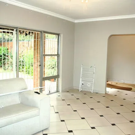 Image 3 - Northleigh Crescent, Sandton, 1865, South Africa - Townhouse for rent