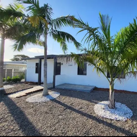 Rent this 3 bed house on 1106 nw 11th court