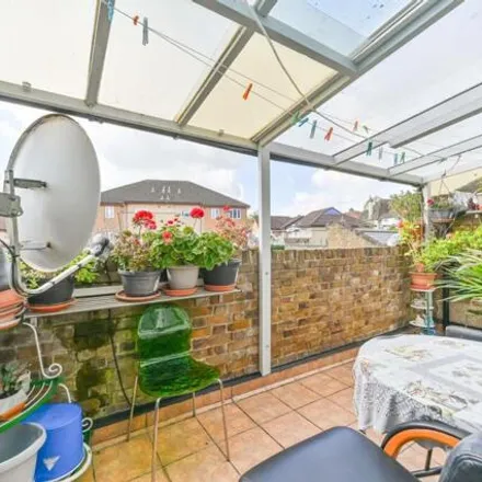 Buy this 3 bed apartment on unnamed road in London, SE27 0HE