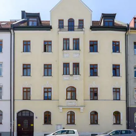 Rent this 3 bed apartment on Tegernseer Landstraße 71 in 81539 Munich, Germany