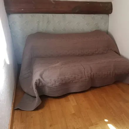 Rent this 2 bed house on 83120 Le Plan-de-la-Tour