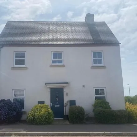 Buy this 3 bed house on Rowan Drive in Newhall, DE11 0FJ
