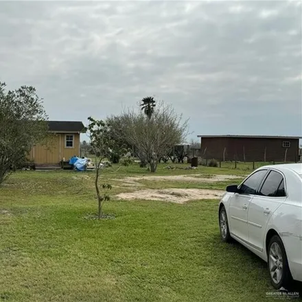Image 4 - 10412 Mile 4 West, The Highlands Colonia, Hidalgo County, TX 78599, USA - House for sale