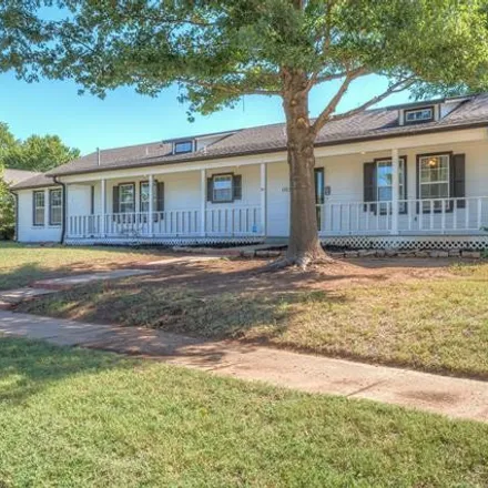 Buy this 3 bed house on 1105 North 84th Street in Broken Arrow, OK 74014