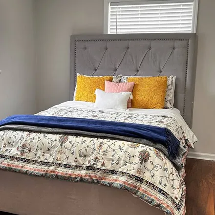 Rent this 1 bed apartment on Atlanta