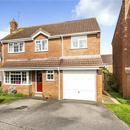 Buy this 5 bed house on 11 Clarke Drive in Swindon, SN5 5SH