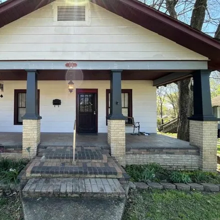 Buy this 2 bed house on Saline County Public Library in West South Street, Benton