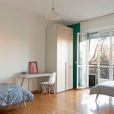 Image 4 - Viale Carlo Troya, 2, 20144 Milan MI, Italy - Apartment for rent