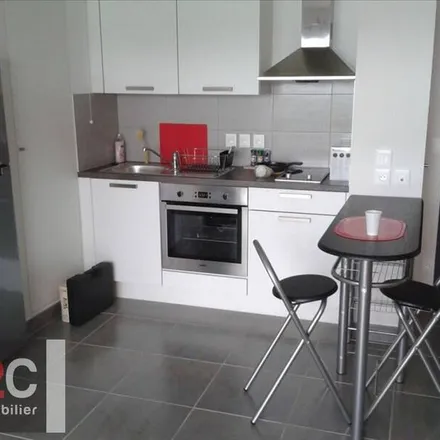 Rent this 1 bed apartment on Carré Voltaire in A, 22 Avenue Voltaire