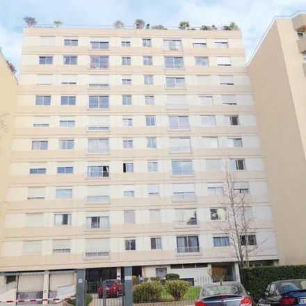 Image 2 - 30 Rue Renan, 69007 Lyon 7e Arrondissement, France - Apartment for rent