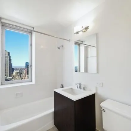 Image 6 - The Atlas, 1010 6th Avenue, New York, NY 10018, USA - Apartment for rent