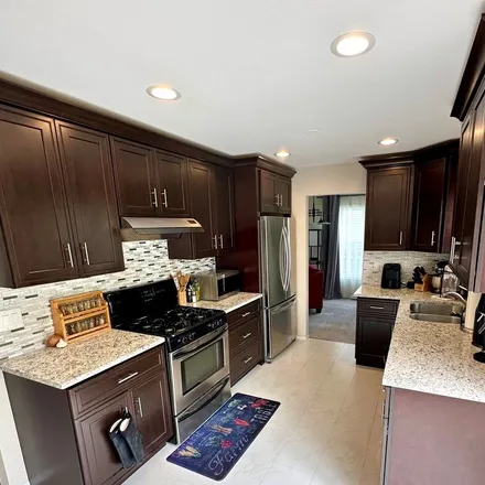 Image 3 - 1209 Larraway Drive, Buffalo Grove, IL 60089, USA - Apartment for rent
