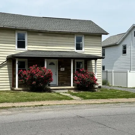 Image 4 - 2212 W 3rd St, Williamsport, Pennsylvania, 17701 - House for sale