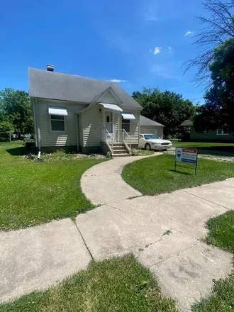Buy this 2 bed house on 442 Osceola Street in Ottumwa, IA 52501