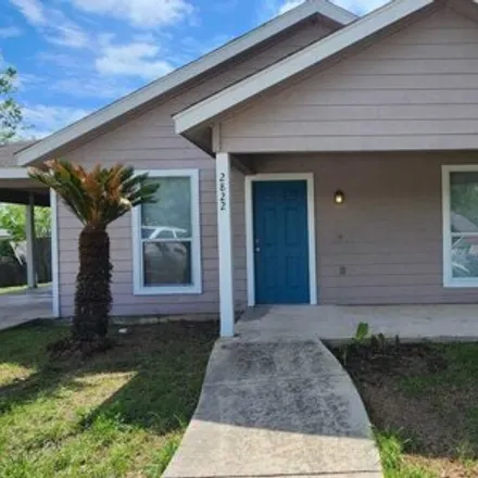 Buy this 3 bed house on 2838 Del Rio Street in San Antonio, TX 78203