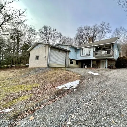 Image 3 - 477 Flagstaff Road, Hacklebernie, Mahoning Township, PA 18235, USA - House for sale