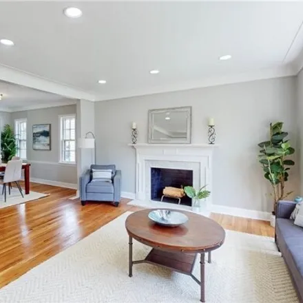 Image 6 - 3666 Strandhill Road, Shaker Heights, OH 44122, USA - House for sale