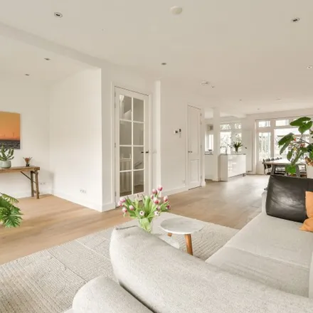 Rent this 4 bed apartment on Kinderdijkstraat 63-1 in 1079 GD Amsterdam, Netherlands