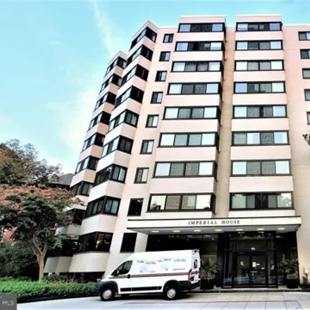 Image 1 - Imperial House Condominiums, 1601 18th Street Northwest, Washington, DC 20009, USA - Condo for rent