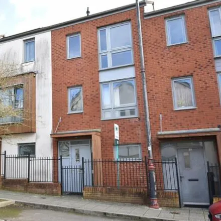 Image 1 - 20 Wall Street, Plymouth, PL1 4FX, United Kingdom - House for rent