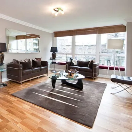 Rent this 4 bed apartment on 5 St John's Wood Park in London, NW8 6QU