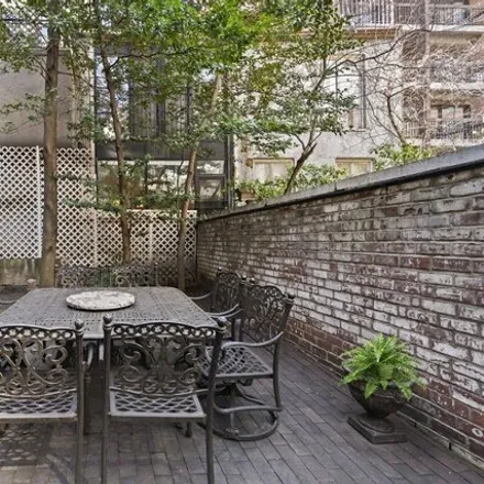 Image 3 - 218 East 31st Street, New York, NY 10016, USA - Townhouse for sale