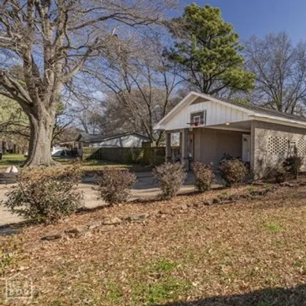 Image 2 - 810 Allen Street, Manila, Mississippi County, AR 72442, USA - House for sale