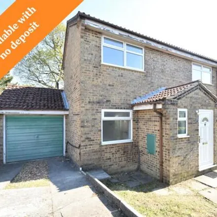 Rent this 3 bed house on 39 Lovage Way in Horndean, PO8 0JG