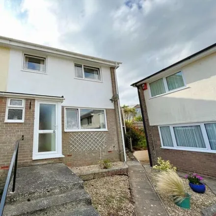 Buy this 3 bed duplex on 49 Frobisher Drive in Forder, PL12 4PN