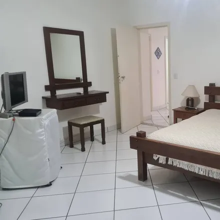 Rent this 4 bed apartment on Rua Manoel Brazil Camargo in Jardim Continental, Marília - SP