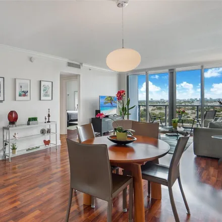 Image 1 - 401 69th Street, Atlantic Heights, Miami Beach, FL 33141, USA - Condo for sale