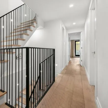 Image 7 - 381 Bergen Street, New York, NY 11217, USA - Townhouse for sale