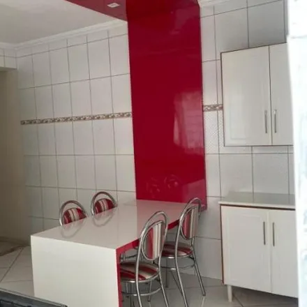 Rent this 2 bed house on Rua dos Crisântemos in Jardim Adelaide, Cajamar - SP
