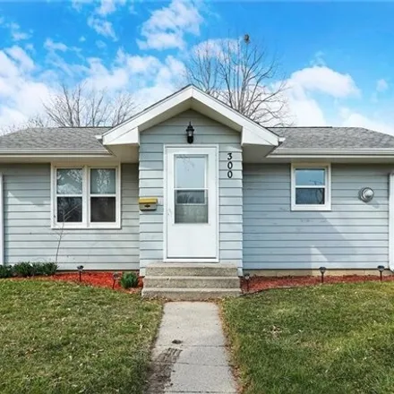 Buy this 2 bed house on 821 West Monroe Street in Jefferson, IA 50129