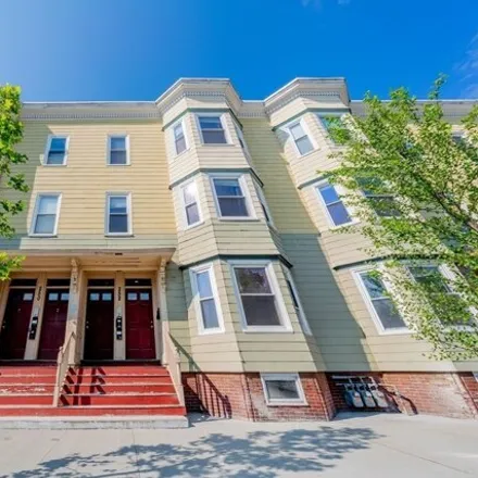 Image 9 - 250;252;254;256 Somerville Avenue, Somerville, MA 02143, USA - House for sale