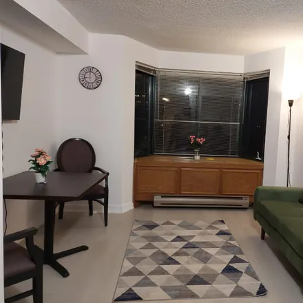 Image 5 - 550 Rue Wilbrod St, Ottawa, ON K1N 5R4, Canada - Apartment for rent