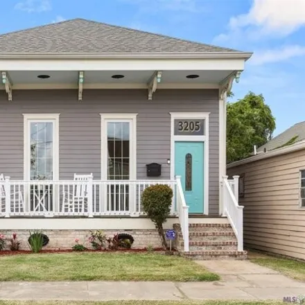 Buy this 3 bed house on 1914 Harmony Street in New Orleans, LA 70115