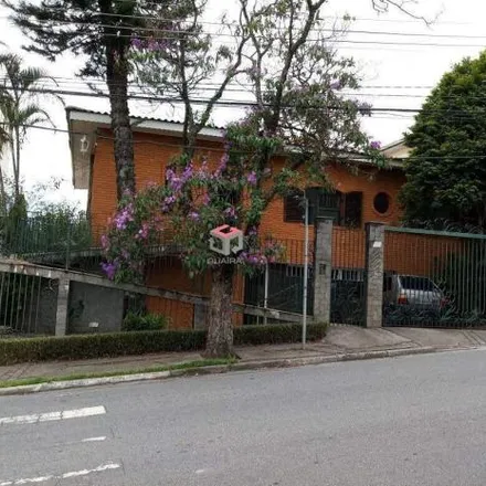Rent this 3 bed house on Exclusiva Sex Shop in Avenida Brigadeiro Faria Lima 365, Centro