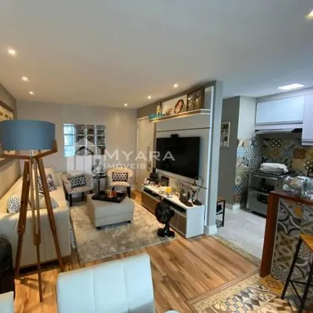 Buy this 2 bed apartment on Avenida Lúcio Costa 12876 in Barra da Tijuca, Rio de Janeiro - RJ