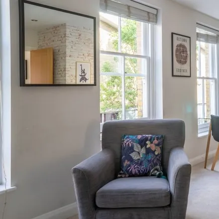 Rent this 2 bed apartment on 32 Hanbury Street in Spitalfields, London