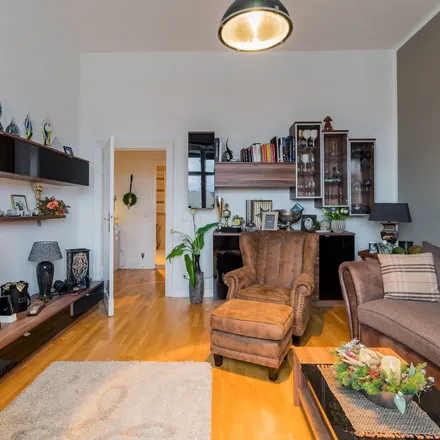 Rent this 2 bed apartment on Wilmersdorfer Straße 165 in 10585 Berlin, Germany